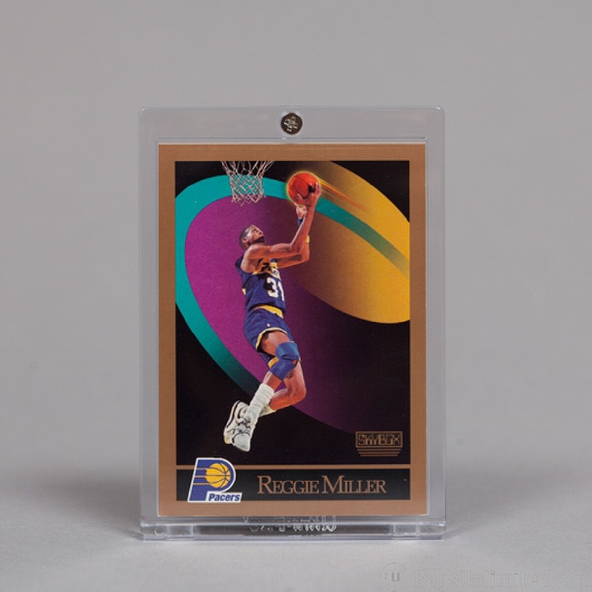 Showcase your 32-Point Trading Card